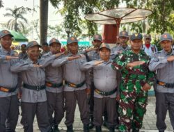 Meskipun Honor Kecil Semangatnya Tak Diragukan, Linmas Unjuk Kemampuan Dalam Lomba HUT RI Ke 79 Dilapangan Kecamatan Sukawangi