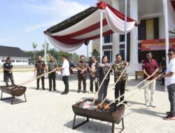 Kajari Tubaba Musnahkan Barang Bukti Dari 20 Kasus Pidana Yang Sudah Berkekuatan Hukum Tetap